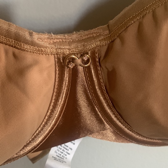 Lejaby strapless bra - Picture 2 of 9